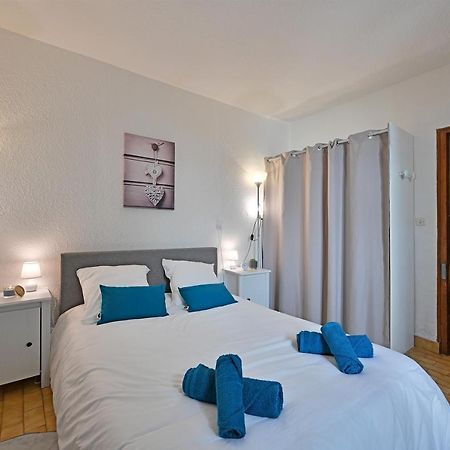 Appartement Au Calme En Plein Centre-Ville Nîmes Kültér fotó