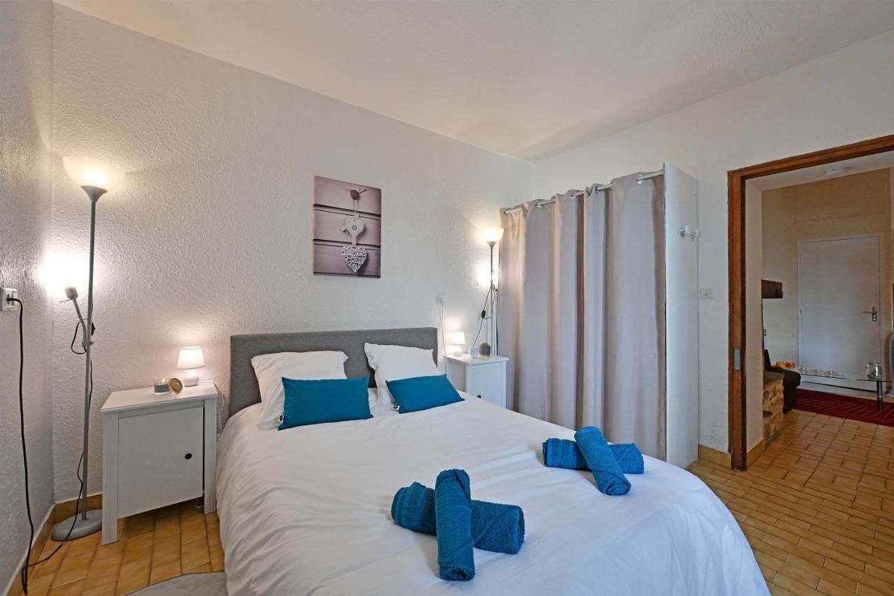 Appartement Au Calme En Plein Centre-Ville Nîmes Kültér fotó